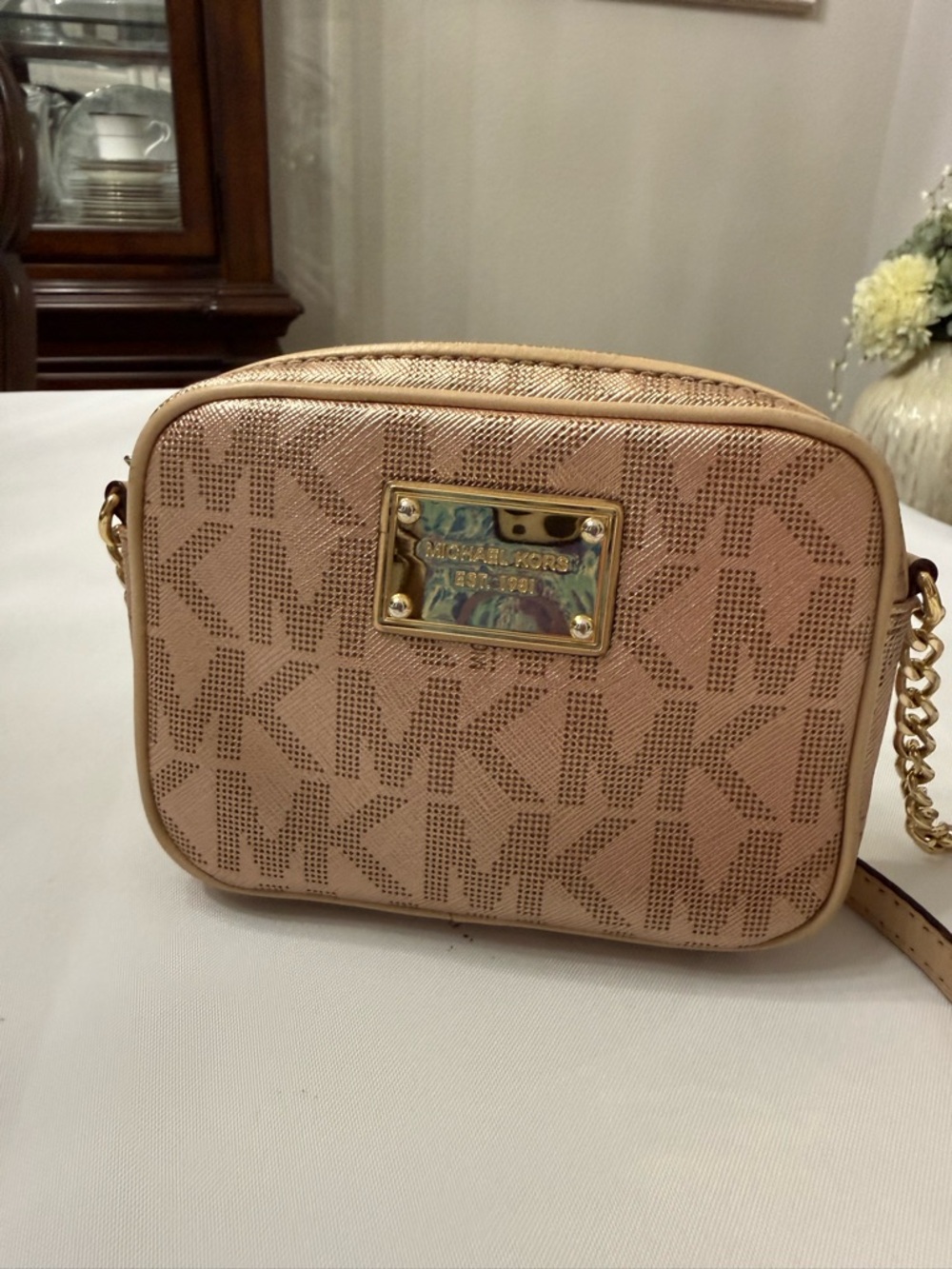 Michael Kors Blush rose gold Pink Signature MK Crossbody